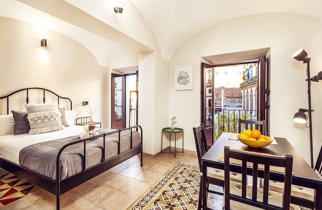 204 Studio Plaza - Apartments Plaza Mayor 35