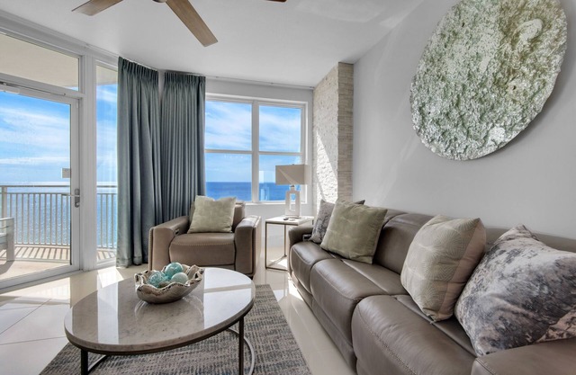 2110 - Romantic Honeymoon Beach Retreat