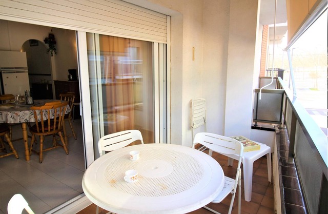 2190 LAS MURALLAS 1-1, VERY WELL LOCATED, CLOSE TO SHOPS AND THE BEACH, CIUDADELA DE ROSES AREA.