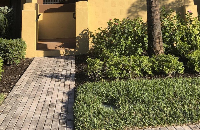 2BR 2.5 BA Condo on Quad - Semi-Priv Pool/BBQ - PASEO Village Resort Community