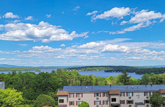 2BR Condo: Laconia Life near Weir Beach