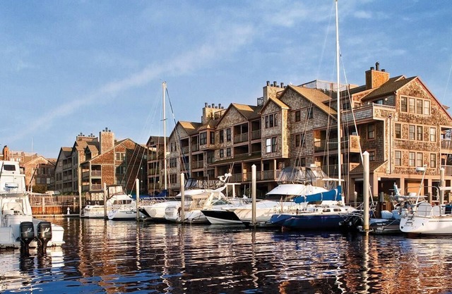 2br Condo Sailing in Newport Harbor!