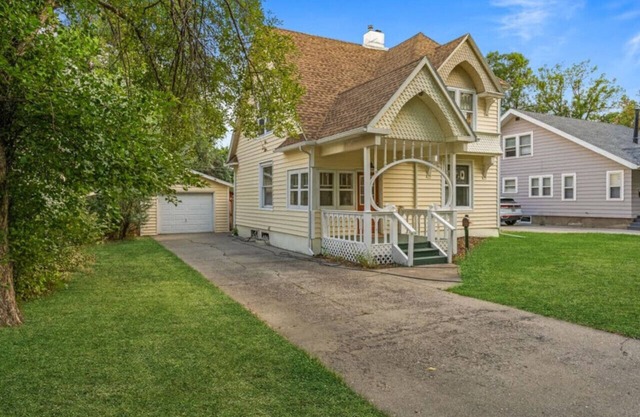 2BR Cozy Home|5 mins to Airport