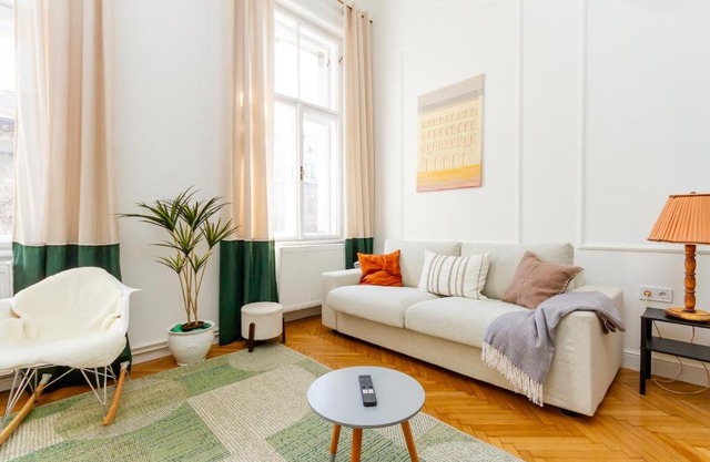 2BR Modern Elegance w Sauna and AC by NeWave