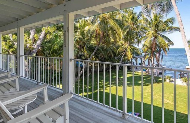 2nd Floor Duplex on Gated Bayfront Property