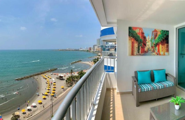 2P1-AL2 APARTAMENTO DE 2 ALCOBAS FRENTE AL MAR CON AIRE ACONDICIONADO Y WIFI