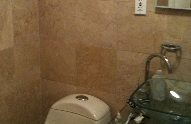 2R Furnished One-Bedroom Suite for Short (1-3 months or longer) term stay