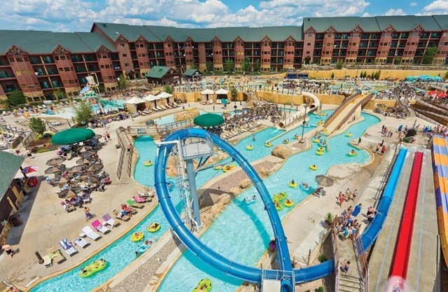 3 BDRM Condo Wyndham Glacier Canyon w/waterpark passes 7/30-8/4 & 8/6-8/11