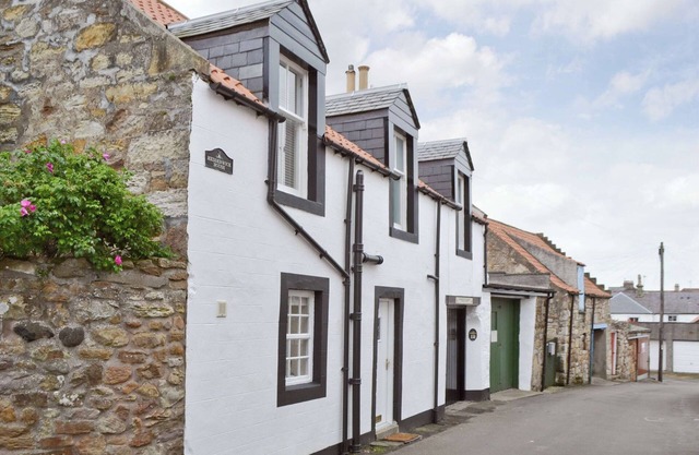 3 bedroom accommodation in Pittenweem near Anstruther