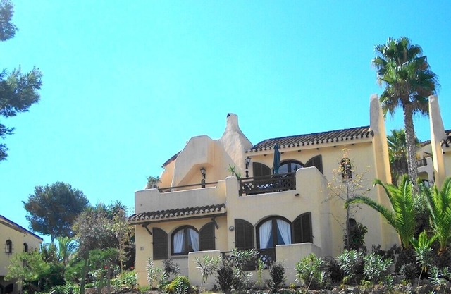 3 Bed det.Villa. Pool Golf Tennis Paddle . 5G WiFi lSmart TV £140pn Sept 11-20
