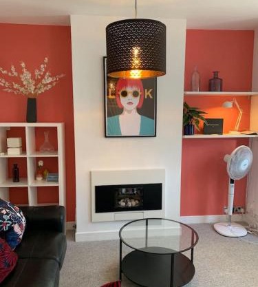 3 Bed Family House Free Parking