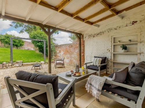 3 Bed in Newport 88107