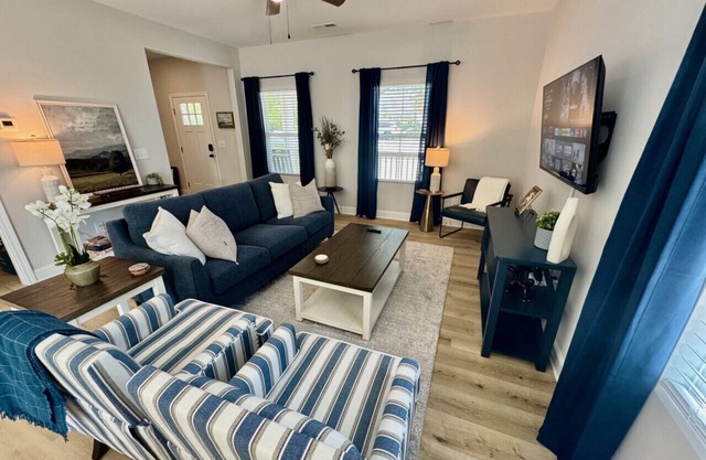 3 Bedroom 2.5 Bath house. Brand new and off of Main Street.