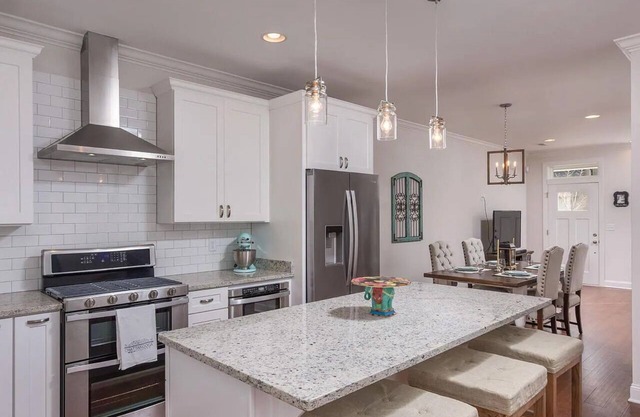 3 Bedroom 3 Bathroom Furnished Townhome | Southside Historic District PARK AVE