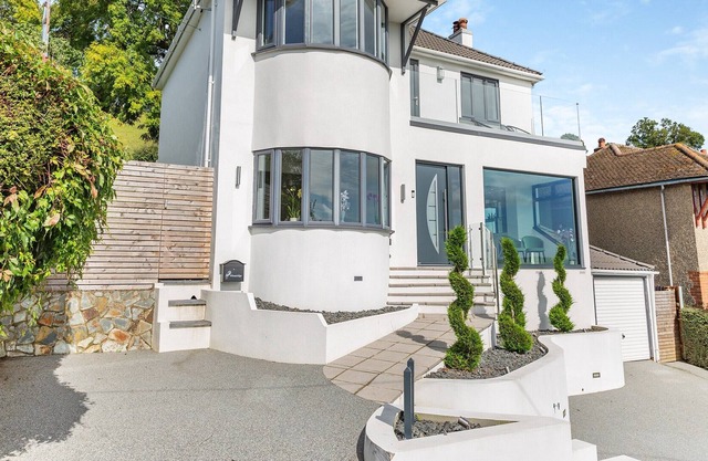 3 bedroom accommodation in Bishopsteignton