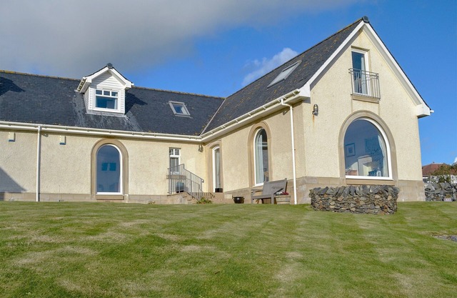 3 bedroom accommodation in Portpatrick, near Stranraer
