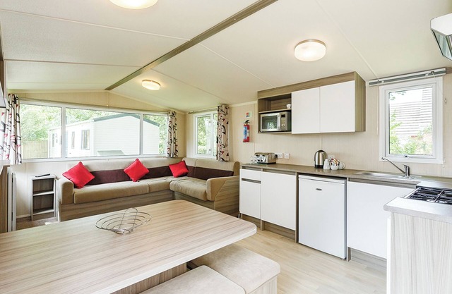 3 bedroom accommodation in Talacre, Holywell