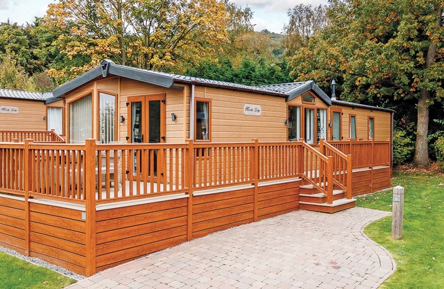 3 bedroom accommodation in Cheddar