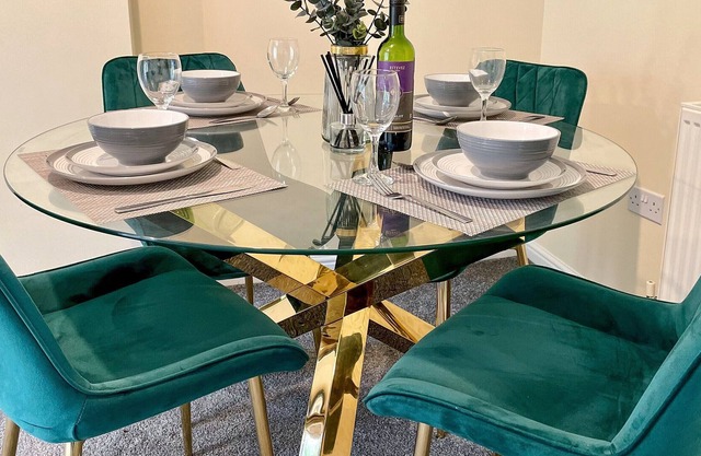3 bedroom accommodation in Buxton