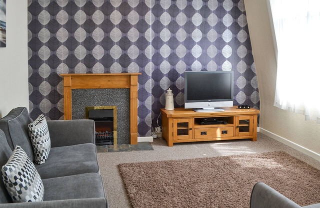3 bedroom accommodation in Cromer