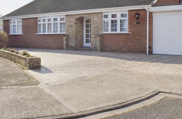 3 bedroom accommodation in Redcar