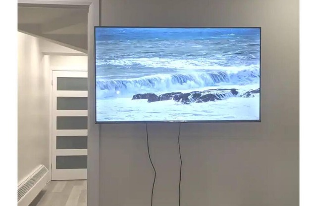 3 bedroom Apartment - Recently Renovated!