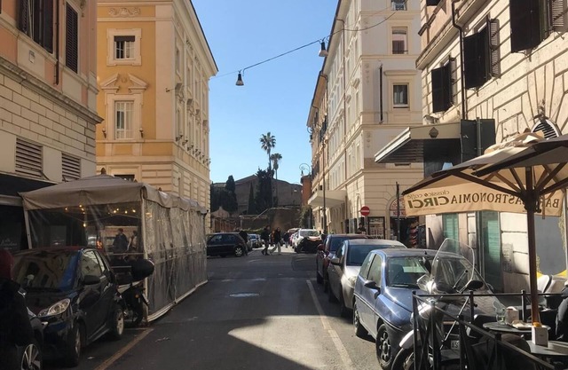 3 bedroom apartment in rome