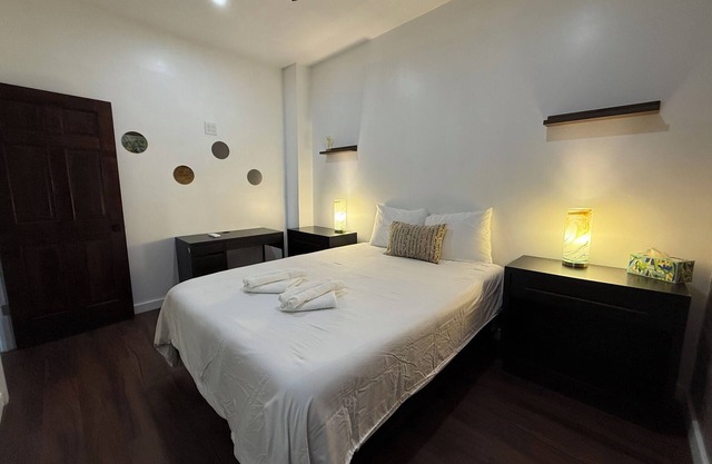 3-bedroom apartment in wonderful Brooklyn, close to train
