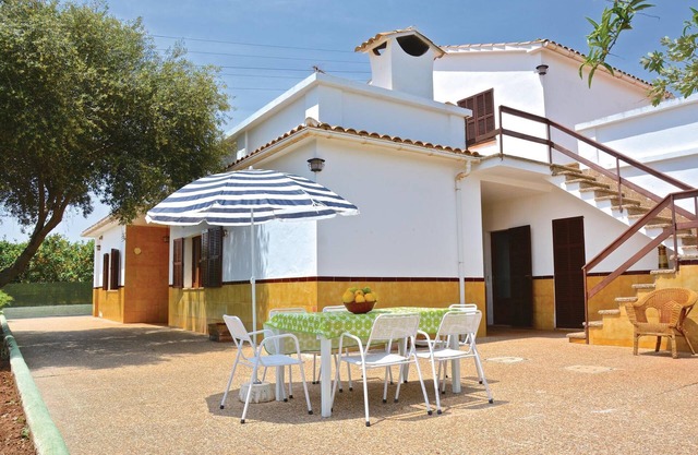 3 bedroom awesome home in Porto Cristo