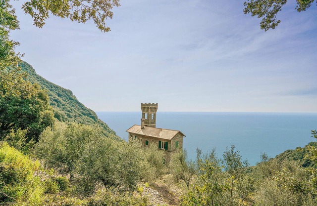 3 bedroom awesome home in La Spezia