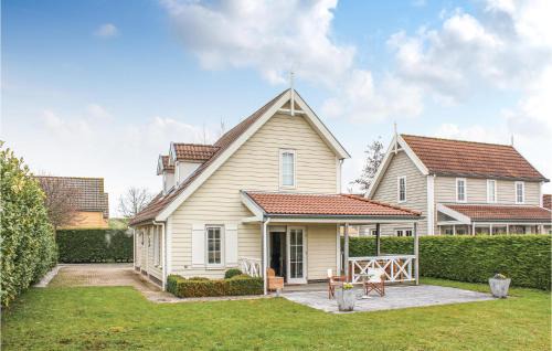3 Bedroom Cozy Home In Wemeldinge