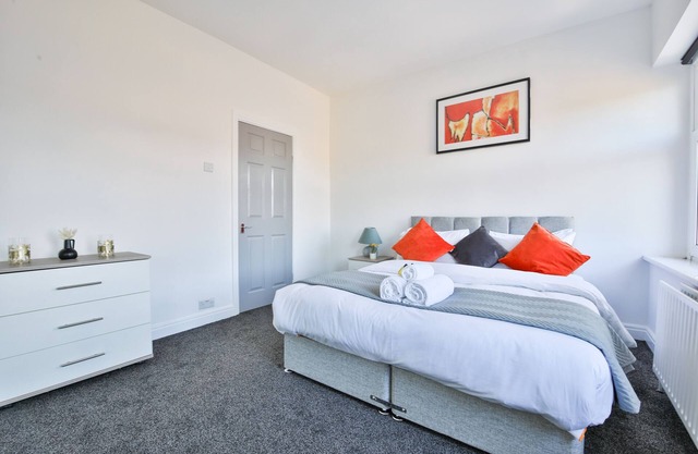 3 Bedroom House in Cardiff near Cardiff Castle