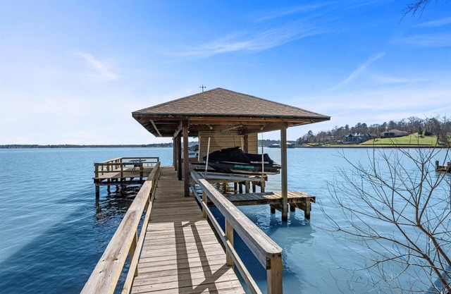 3-bedroom lake house with scenic dock