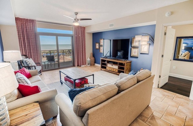 3 Bedroom Oceanfront Condo Beach Beauty