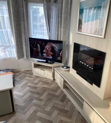 3 Bedroom stunning Caravan Justin