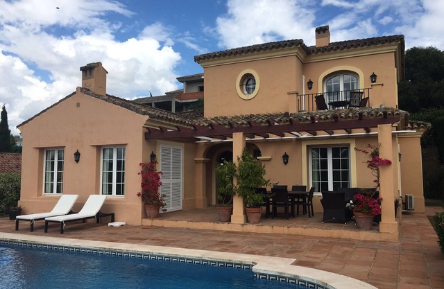 3 bedrooms, 3 bathrooms, private heated pool, garden area and golf course views