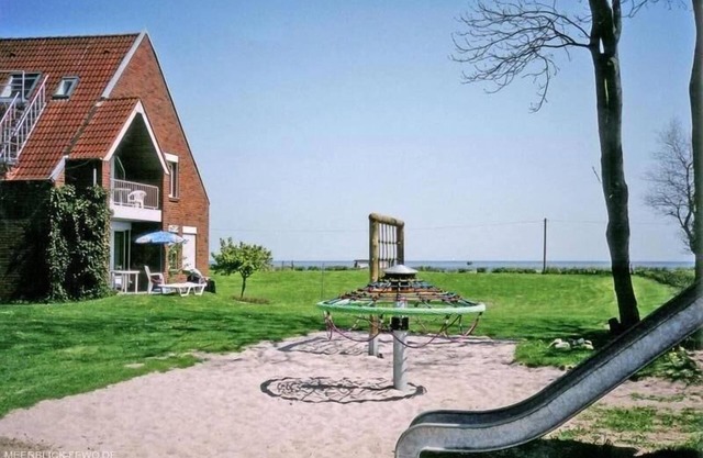 3 * LOGENPLATZ; SUNNY SEA VIEW TERRACE APARTMENT, SWIMMING POOL/SAUNA, BEACH BASKET