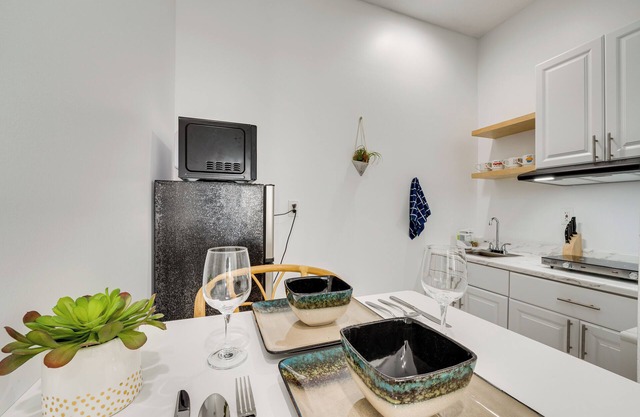 3 Mi to Lakefront Beach: St Cloud Apt
