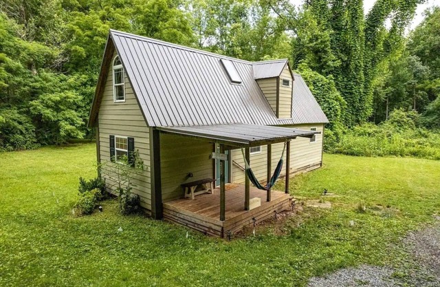 3 mi to Liberty, Close to Dtown w/Secluded Feel