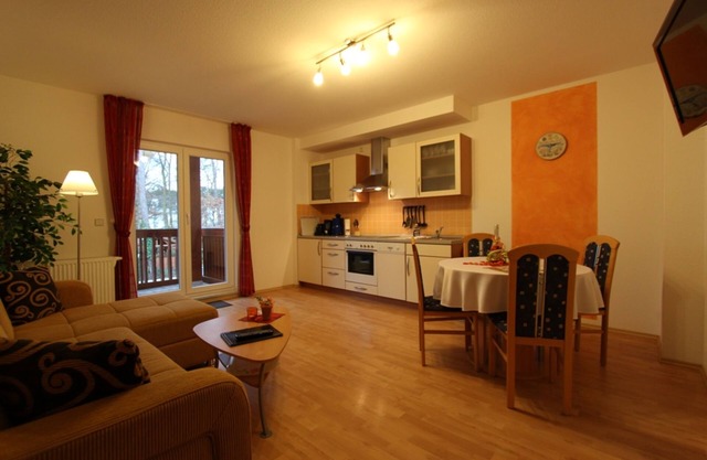 3- Raum Fewo 2 mit Balkon - Haus Waterkant - ca. 300 m zum Strand