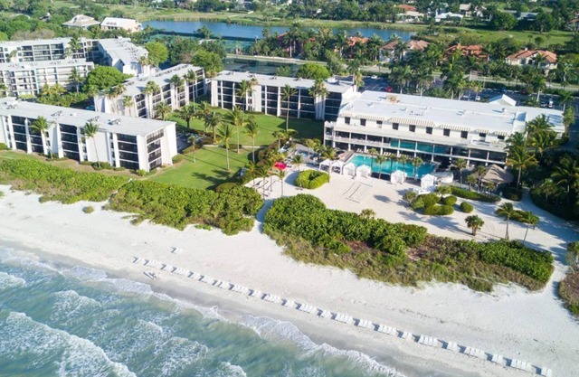 3 Relaxing Units with Partial Gulf Views, Nature Trails & Beach Adventure