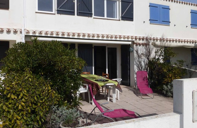 3-room house in residence with beach access, sleeps 6 in Saint-Gilles-Croix-de-Vie