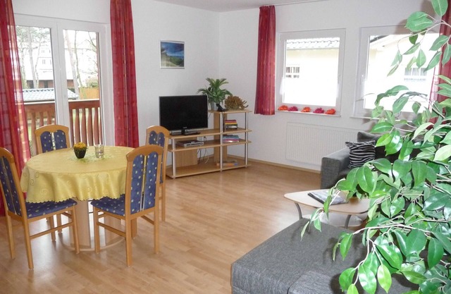 3-room apartment 3 with balcony - Haus Waterkant - approx. 300 m to the beach