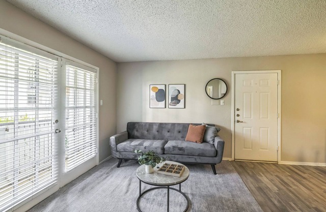 3001 Crystal Springs 614 I Spacious 1 Bed 1 Bath