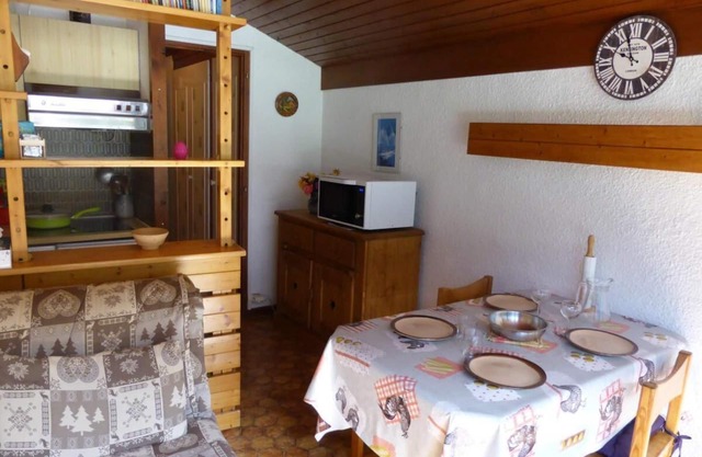 300m from ski slopes, 3rd floor, balcony, parking, tv, 29m², Les Contamines-Montjoie