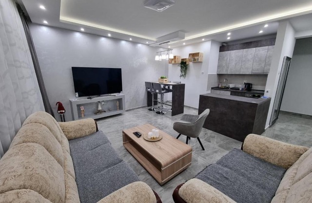 306 APARTMAN
