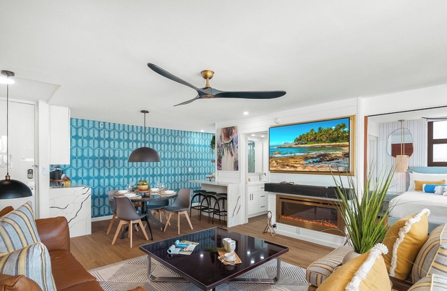 30th Fl Luxury Ocean & Waikiki view + Free Parking