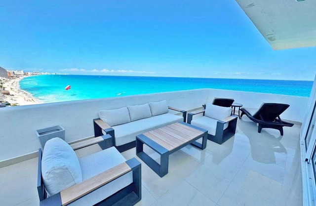 #3702-Tim’s Ocean Condos – Beachfront - Big Private Terrace & Incredible Views!
