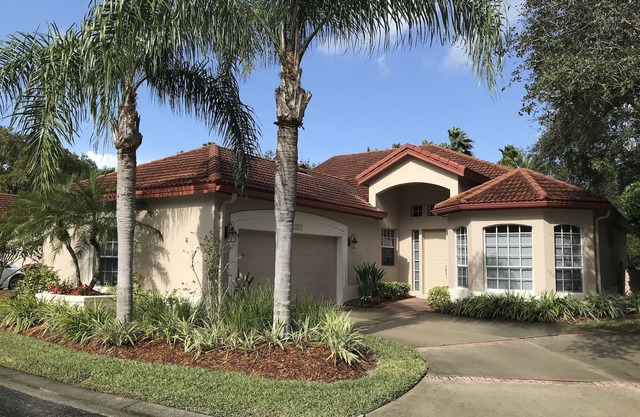 3BR/2BA Charming House ~6miles from Siesta Key Beach!