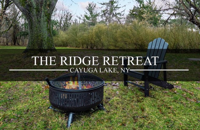 3BR/2BA Lakehouse 10 min to town